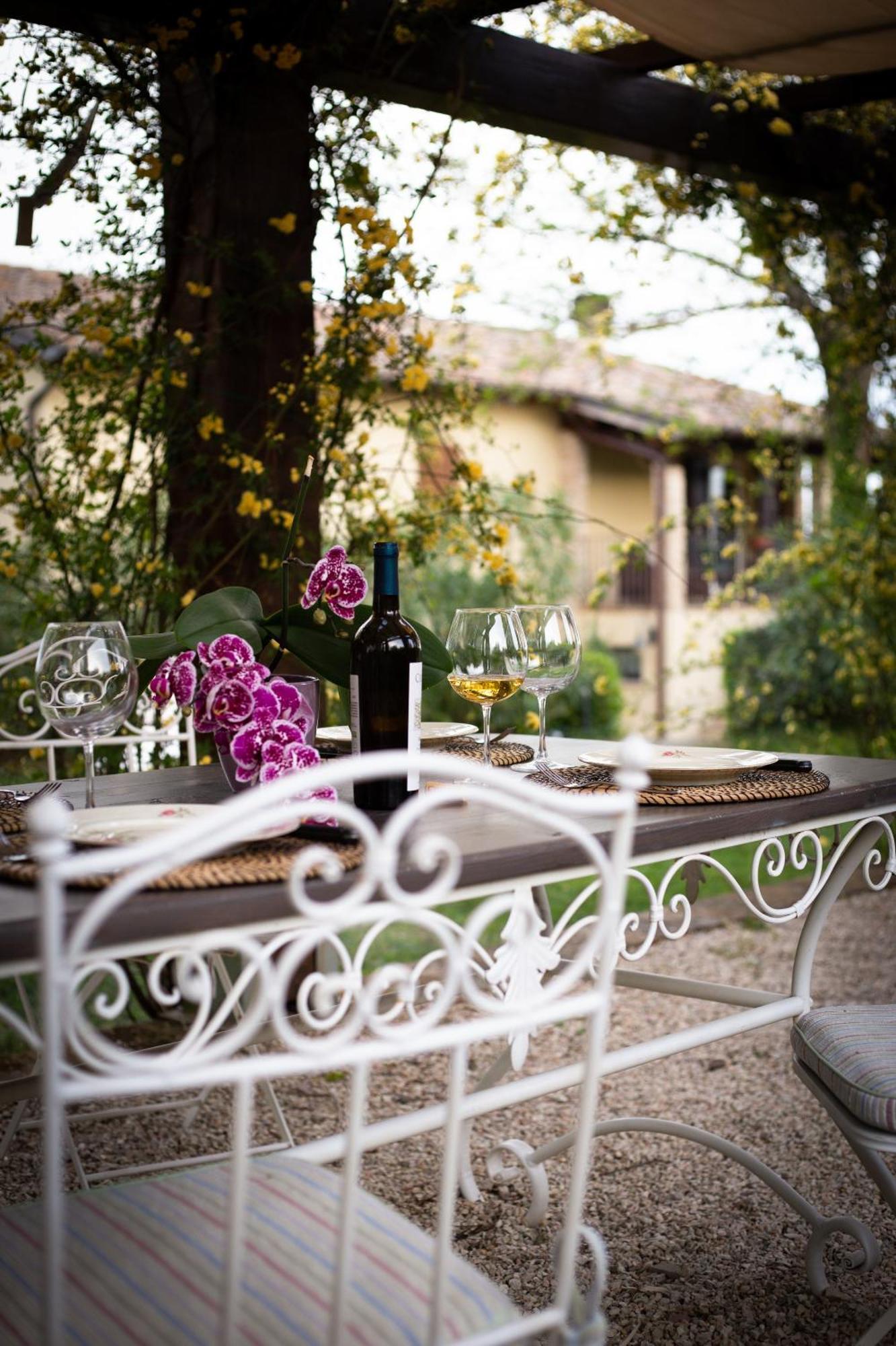 Ca' Le Cerque, Villa Surrounded By The Marche Nature Fossombrone Eksteriør billede