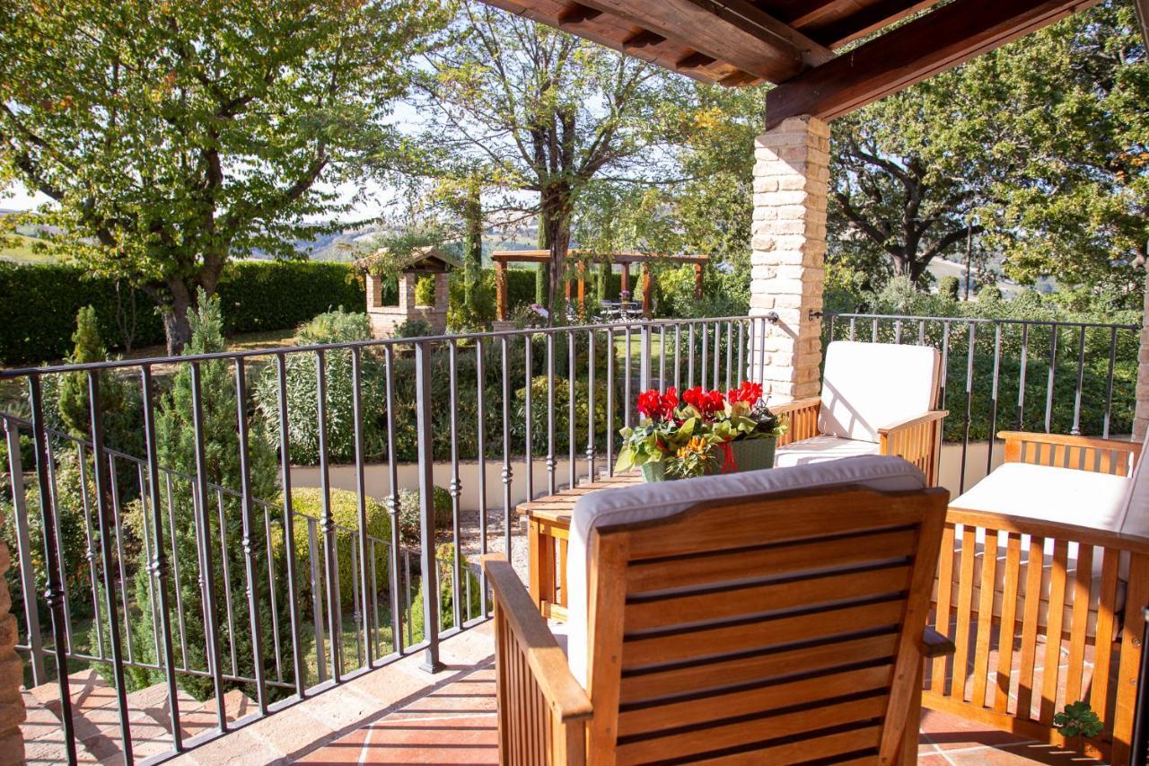 Ca' Le Cerque, Villa Surrounded By The Marche Nature Fossombrone Eksteriør billede